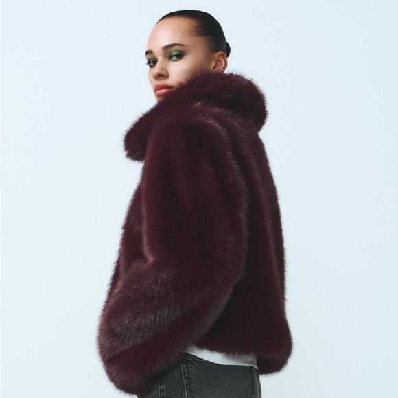 Zara FAUX FUR SHORT COAT - Picture 6 of 9